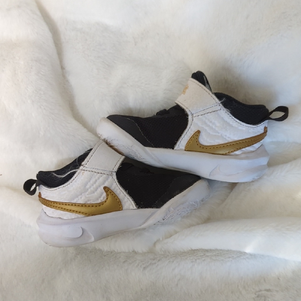 Nike Black and Gold Sneakers